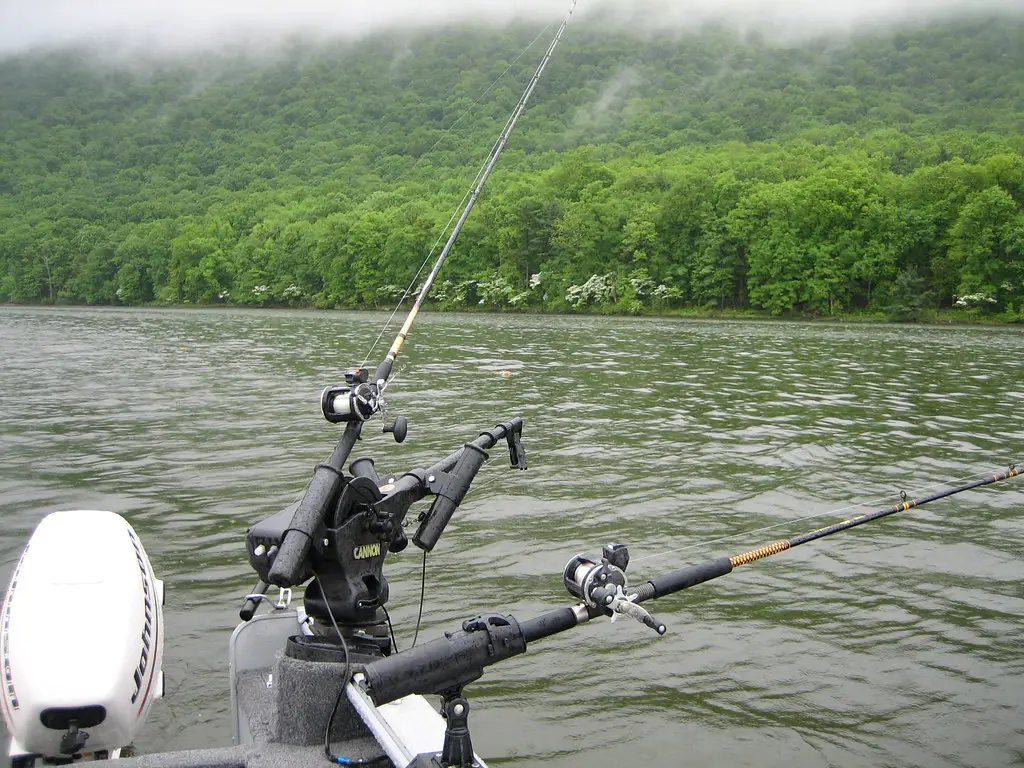 Using Planer Boards For Walleye Fishing - Kokanee Fishing